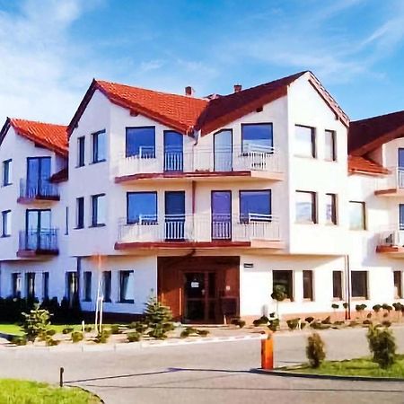 Nice Apartment In Darlowko With Wifi Eksteriør billede