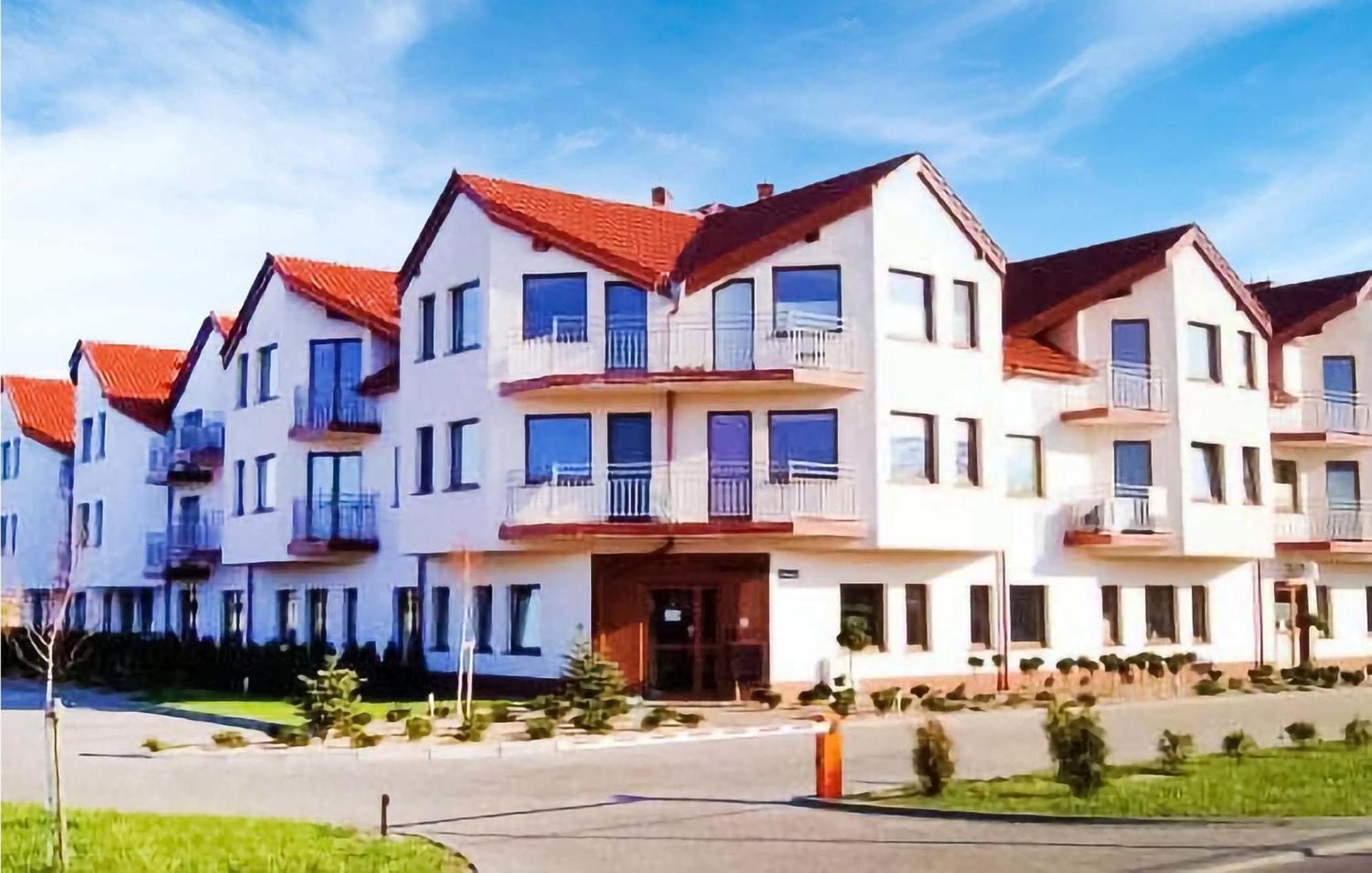 Nice Apartment In Darlowko With Wifi Eksteriør billede